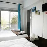 Lisbon Suite Home 2*