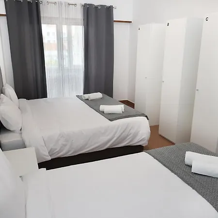 Lisbon Suite Home ליסבון