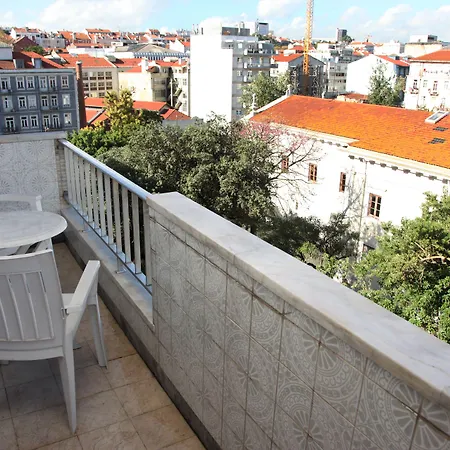 Gasthof Lisbon Suite Home