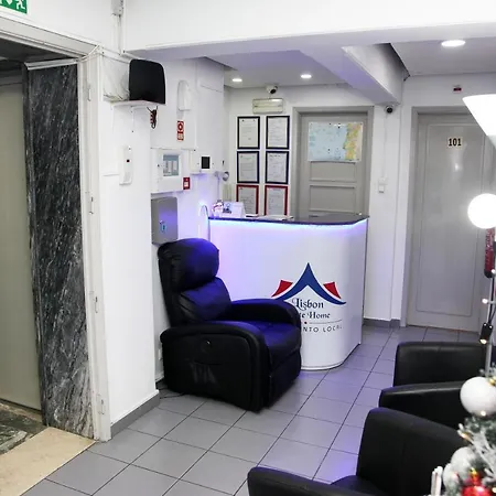בית הארחה Lisbon Suite Home ליסבון