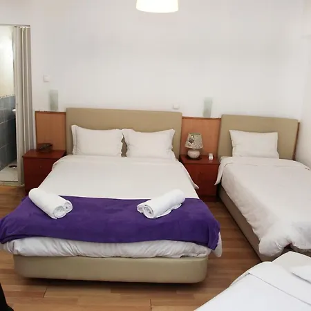 Lisbon Suite Home בית הארחה ליסבון