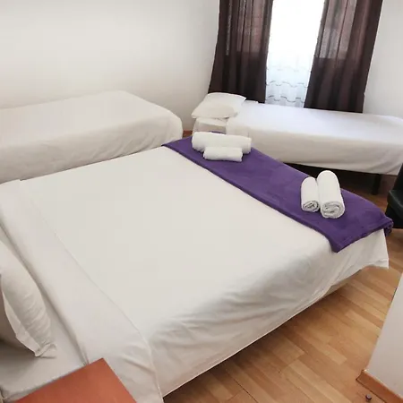 בית הארחה Lisbon Suite Home 2*