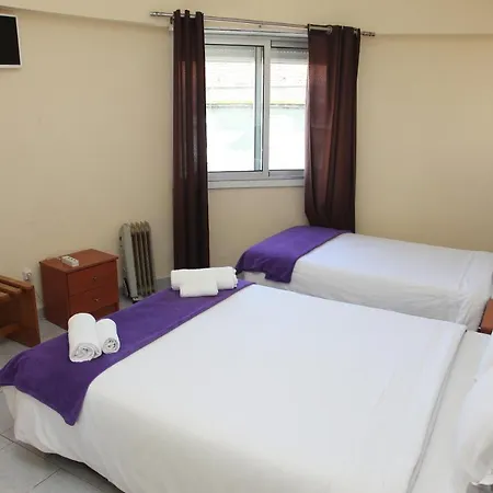 בית הארחה Lisbon Suite Home ליסבון