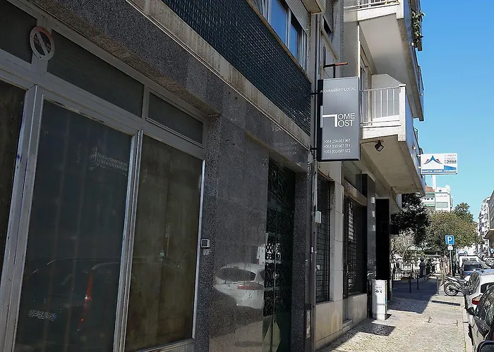 Lisbon Suite Home 2*