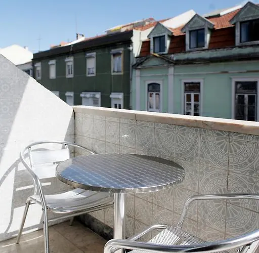 Pensión Lisbon Suite Home 2*