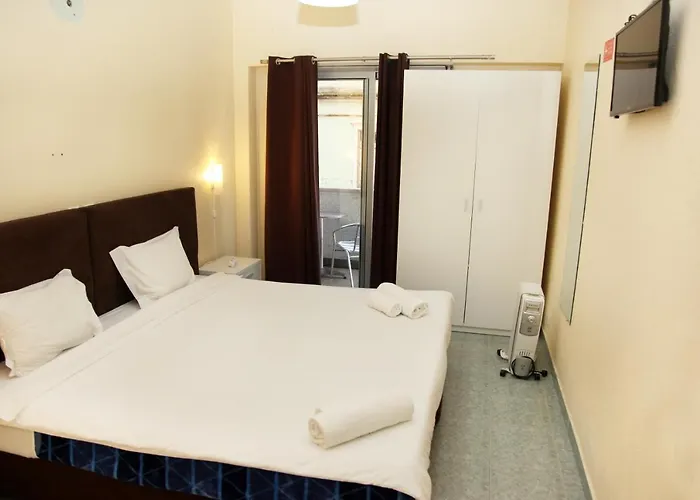 Pensión Lisbon Suite Home 2*