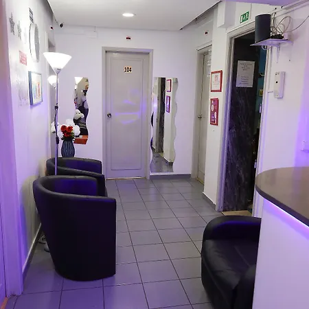 בית הארחה Lisbon Suite Home ליסבון