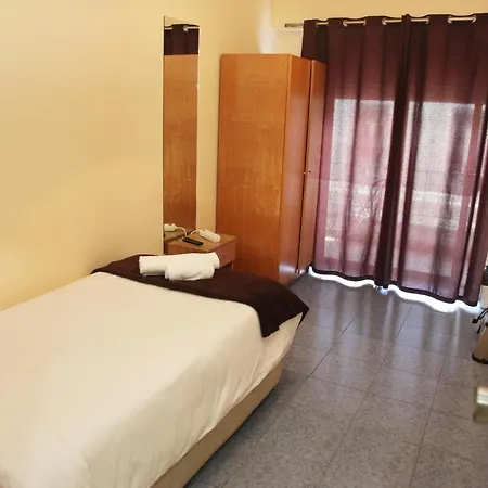 Lisbon Suite Home Πανσιόν 2*
