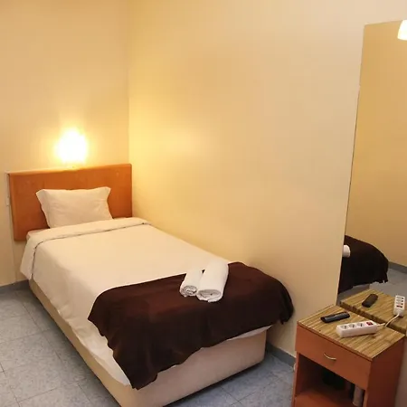 Lisbon Suite Home ליסבון