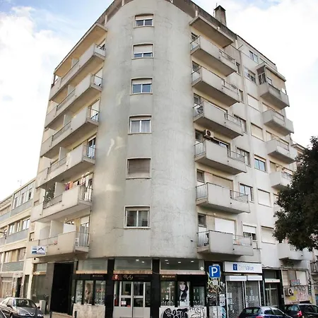 בית הארחה Lisbon Suite Home ליסבון