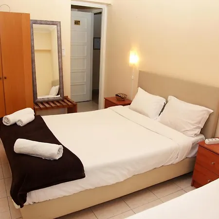 Lisbon Suite Home
